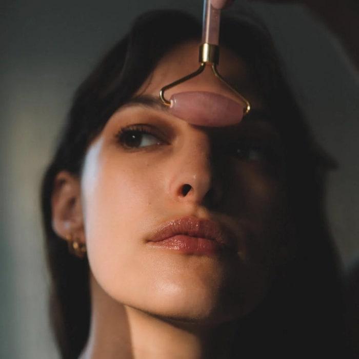 Kit Quartz Rose - Gua Sha + Rouleau de Massage Facial
